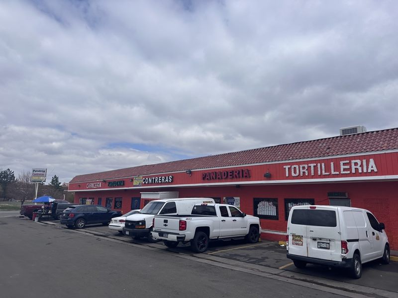 Contreras Market exterior